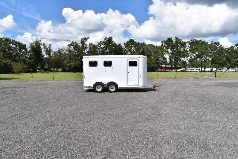 2002-exiss-ss20-2-horse-trailer.jpg