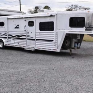 2003 Bloomer 8414LQ 4 Horse Trailer with 14′ Short Wall