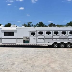 2005 Sundowner Sunlite  6LQ Horse Trailer with 11′ Short Wall 725 Grand Sierra 8612GLQ MidTack