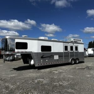 2009 Bloomer Trailers Evolution 10th Anniversary Edition 3-H 11′ LQ