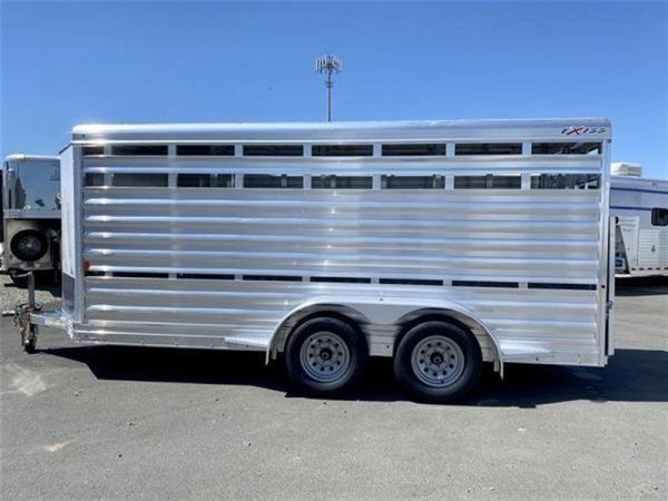 2024-exiss-exhibitor-mini-615-bumper-pull-stock-trailer-8-pens-3.jpg