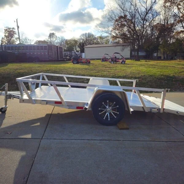 64-x-10-gorilla-aluminum-utility-trailer-with-gate-3-500lb-axle-2.webp