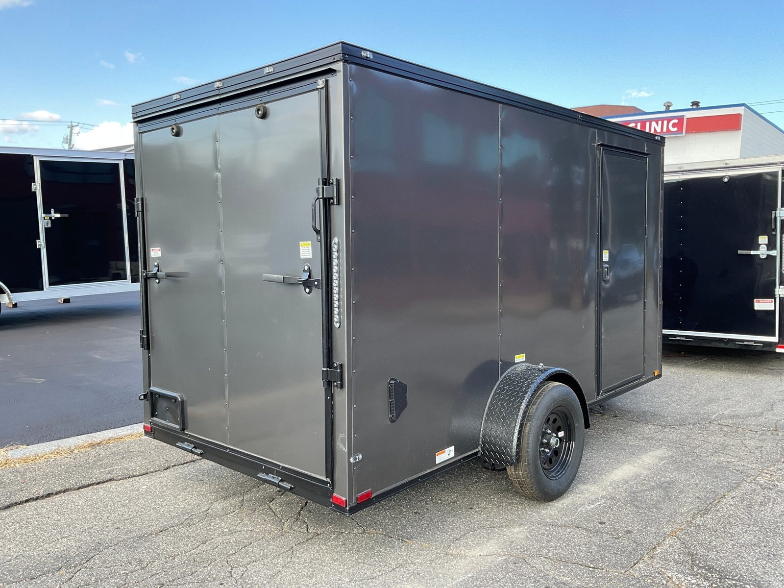 6×12-enclosed-cargo-trailer-quality-cargo2-scaled-1.jpg