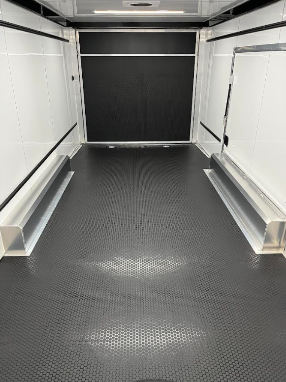 enclosed-atc-car-trailer-2026-24ft-aluminum-rom-550-w-large-escape-door-1-4.png