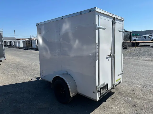 2023-FAST-CARGO-5X8-ENCLOSED-CARGO-TRAILER-BARN-DOORS-5.webp 2023-FAST-CARGO-5X8-ENCLOSED-CARGO-TRAILER-BARN-DOORS-5.webp