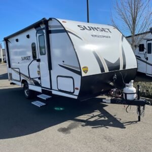 2024-Crossroads-Sunset-Trail-Super-Lite-SS188BH-Travel-Trailer-Stock-K5943-on-sale-at-Poulsbo-RV-22-scaled-1.jpg