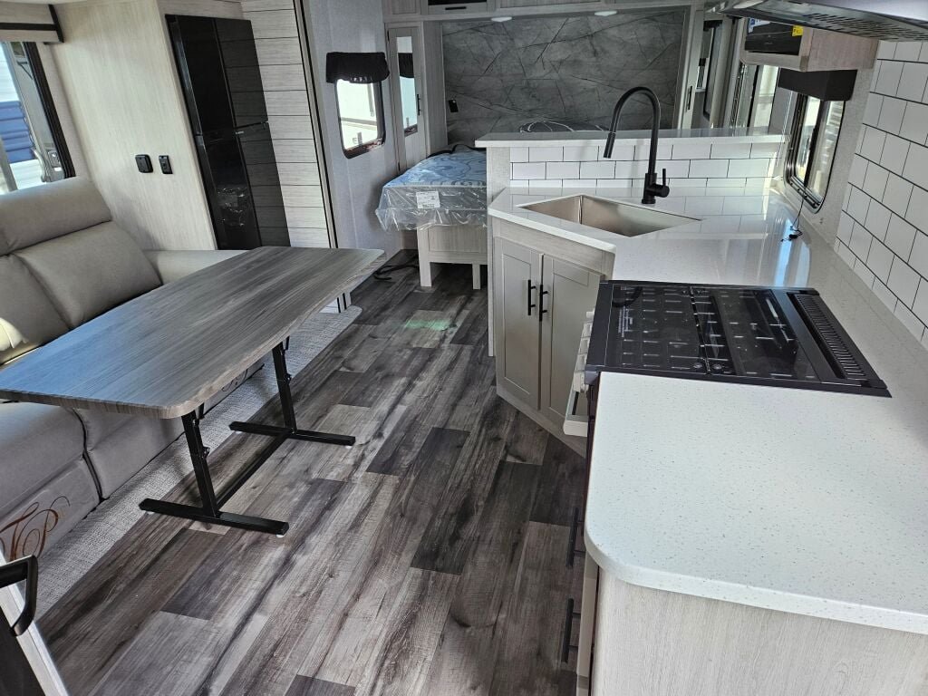 2024-Crossroads-Sunset-Trail-Super-Lite-SS212RB-Travel-Trailer-Stock-E5722-on-sale-at-Poulsbo-RV-4.jpg 2024-Crossroads-Sunset-Trail-Super-Lite-SS212RB-Travel-Trailer-Stock-E5722-on-sale-at-Poulsbo-RV-4.jpg
