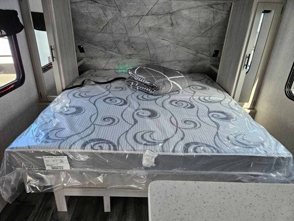 2024-Crossroads-Sunset-Trail-Super-Lite-SS212RB-Travel-Trailer-Stock-E5722-on-sale-at-Poulsbo-RV-5.jpg 2024-Crossroads-Sunset-Trail-Super-Lite-SS212RB-Travel-Trailer-Stock-E5722-on-sale-at-Poulsbo-RV-5.jpg
