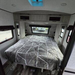 2024-Crossroads-Sunset-Trail-Super-Lite-SS222RB-Travel-Trailer-Stock-F1246-on-sale-at-Poulsbo-RV-6.jpg