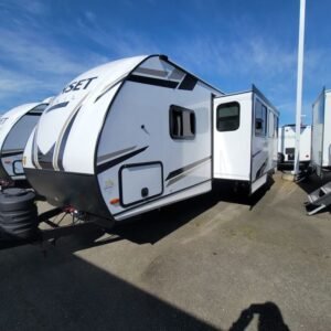 2024-Crossroads-Sunset-Trail-Super-Lite-SS253RB-Travel-Trailer-Stock-M3425-on-sale-at-Poulsbo-RV-1.jpg