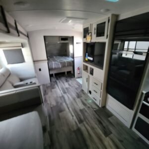 2024-Crossroads-Sunset-Trail-Super-Lite-SS253RB-Travel-Trailer-Stock-M3425-on-sale-at-Poulsbo-RV-7.jpg