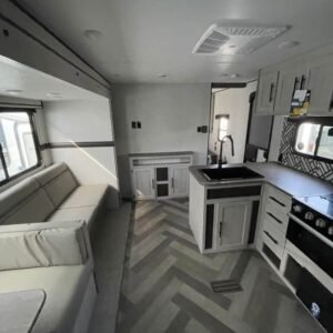 2024-Crossroads-Zinger-Lite-ZR260BH-Travel-Trailer-Stock-K5955-on-sale-at-Poulsbo-RV-10.jpg