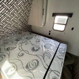 2024-Crossroads-Zinger-Lite-ZR260BH-Travel-Trailer-Stock-K5955-on-sale-at-Poulsbo-RV-23.jpg