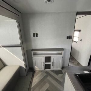 2024-Crossroads-Zinger-Lite-ZR260BH-Travel-Trailer-Stock-K5955-on-sale-at-Poulsbo-RV-8.jpg
