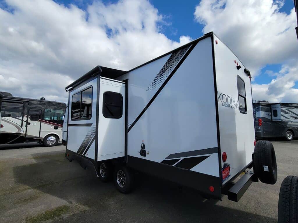 2024-Dutchmen-Kodiak-Ultra-Lite-242RBSL-Travel-Trailer-Stock-M3411-on-sale-at-Poulsbo-RV-2.jpg 2024-Dutchmen-Kodiak-Ultra-Lite-242RBSL-Travel-Trailer-Stock-M3411-on-sale-at-Poulsbo-RV-2.jpg