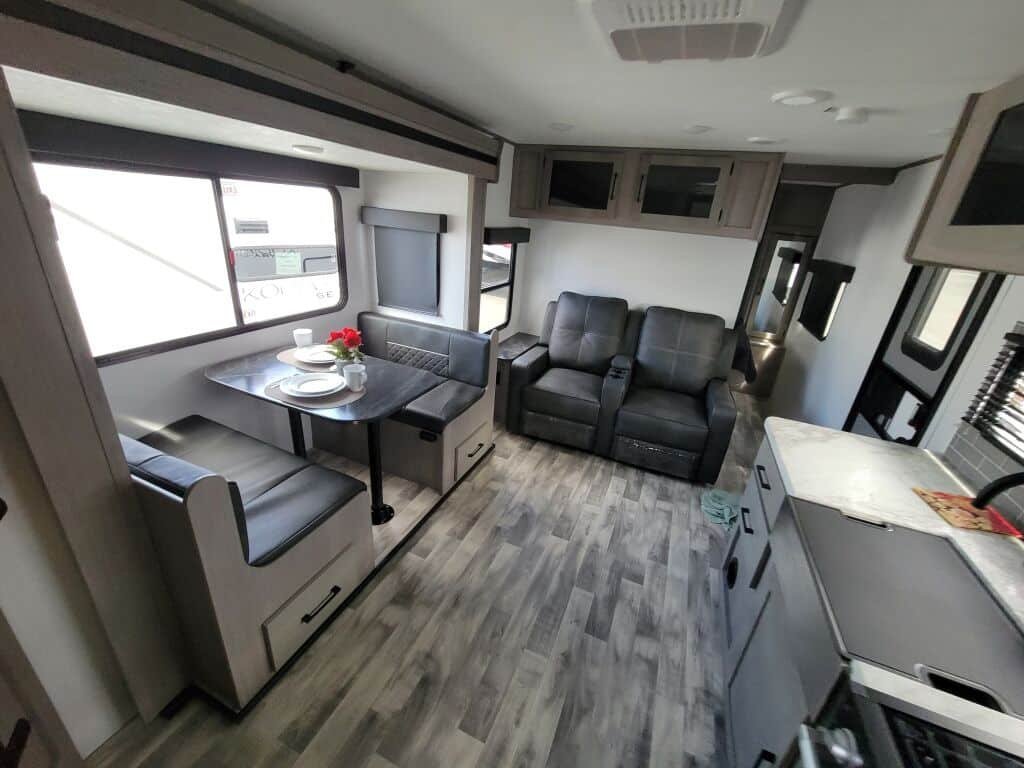 2024-Dutchmen-Kodiak-Ultra-Lite-242RBSL-Travel-Trailer-Stock-M3411-on-sale-at-Poulsbo-RV-6.jpg 2024-Dutchmen-Kodiak-Ultra-Lite-242RBSL-Travel-Trailer-Stock-M3411-on-sale-at-Poulsbo-RV-6.jpg