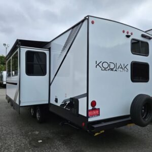 2025-Dutchmen-Kodiak-302BHSL-Travel-Trailer-Stock-E5823-on-sale-at-Poulsbo-RV-2.jpg