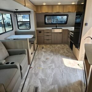 2025-Dutchmen-Kodiak-Ultimate-2921FKDS-Travel-Trailer-Stock-E5795-on-sale-at-Poulsbo-RV-8.jpg