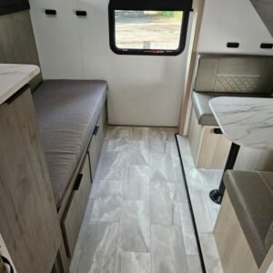 2025-Dutchmen-Kodiak-Ultimate-3321BHSL-Travel-Trailer-Stock-E5796-on-sale-at-Poulsbo-RV-9.jpg