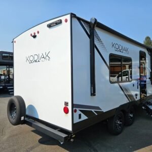2025-Dutchmen-Kodiak-Ultra-Lite-201QB-Travel-Trailer-Stock-E5805-on-sale-at-Poulsbo-RV-3.jpg