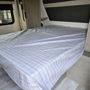 2025-Dutchmen-Kodiak-Ultra-Lite-201QB-Travel-Trailer-Stock-E5805-on-sale-at-Poulsbo-RV-4.jpg