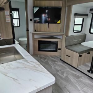 2025-Dutchmen-Kodiak-Ultra-Lite-242RBSL-Travel-Trailer-Stock-E5806-on-sale-at-Poulsbo-RV-6.jpg