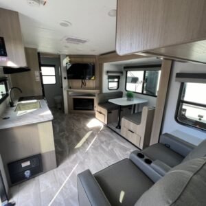 2025-Dutchmen-Kodiak-Ultra-Lite-242RBSL-Travel-Trailer-Stock-S672-on-sale-at-Poulsbo-RV-12.jpg