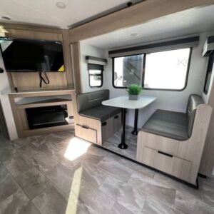 2025-Dutchmen-Kodiak-Ultra-Lite-242RBSL-Travel-Trailer-Stock-S672-on-sale-at-Poulsbo-RV-13.jpg