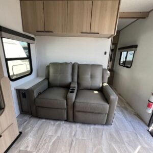 2025-Dutchmen-Kodiak-Ultra-Lite-242RBSL-Travel-Trailer-Stock-S672-on-sale-at-Poulsbo-RV-14.jpg
