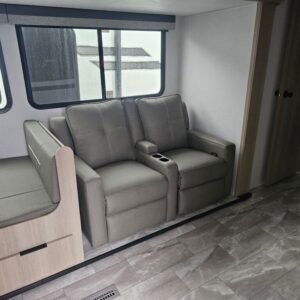 2025-Dutchmen-Kodiak-Ultra-Lite-257RKSL-Travel-Trailer-Stock-S673-on-sale-at-Poulsbo-RV-9.jpg
