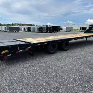 Big-Tex-8.5x35-Deckover-Gooseneck-Equipment-Trailer-Mega-Ramps-22GN-35D5A-MRBK-1.webp