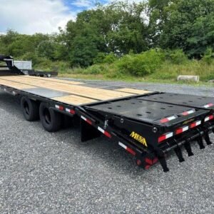 Big-Tex-8.5x35-Deckover-Gooseneck-Equipment-Trailer-Mega-Ramps-22GN-35D5A-MRBK-6.jpg