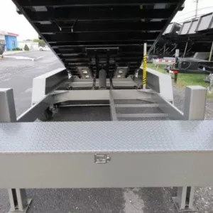 Bwise-7x18-Heavy-Duty-Gooseneck-Dump-Trailer-Hydraulic-Jacks-Tri-Axle-3.webp
