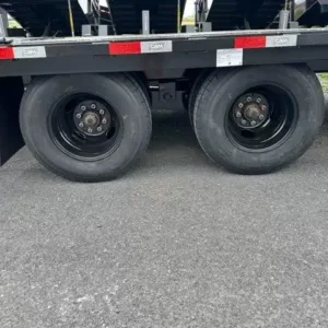 Cam-Superline-8.5x25-Deckover-Gooseneck-Equipment-Trailer-205-Full-Width-Ramps-3-2.webp