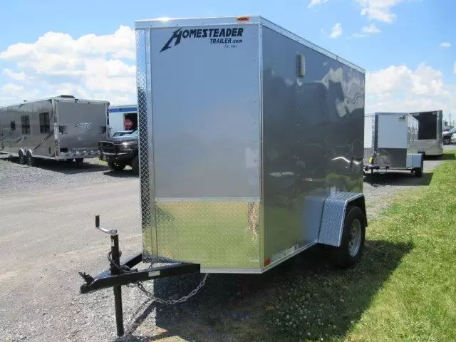 Homesteader-5×8-V-Nose-Ramp-Door-Side-Door-6-Interior-Height-2-1.webp Homesteader-5x8-V-Nose-Ramp-Door-Side-Door-6-Interior-Height-2-1.webp
