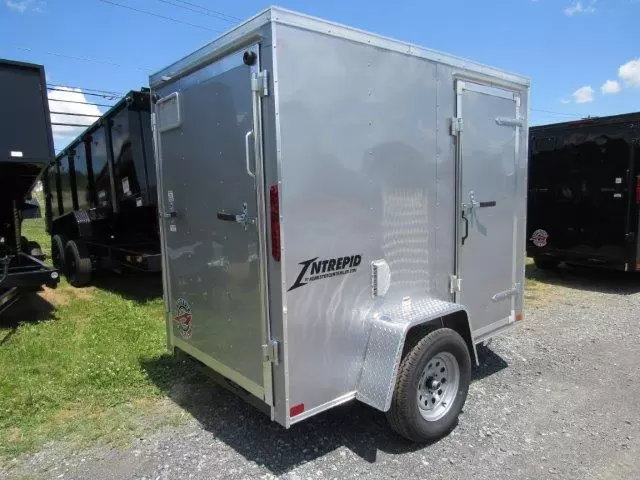 Homesteader-5×8-V-Nose-Ramp-Door-Side-Door-6-Interior-Height-4.webp Homesteader-5x8-V-Nose-Ramp-Door-Side-Door-6-Interior-Height-4.webp